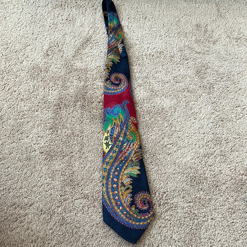 Brioni Mens Tie
